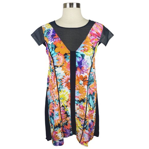 MINKPINK Teen Daisies Multicolor Shift Dress - Size Medium - Picture 2 of 7
